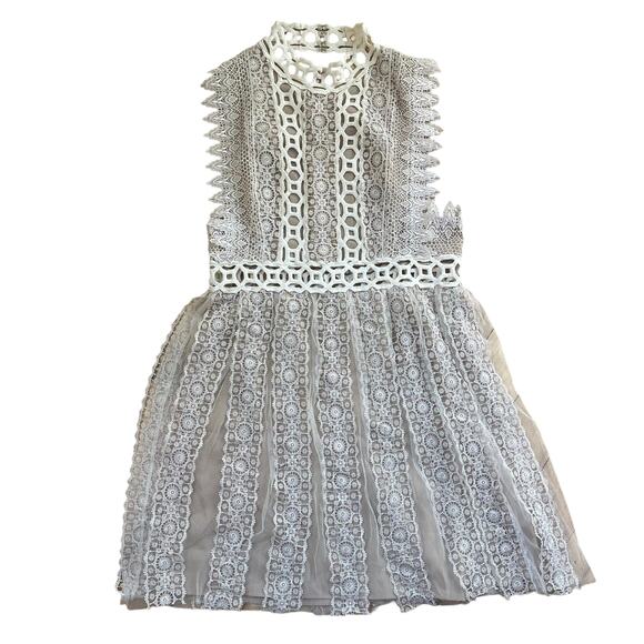 Free People Forever Lace Babydoll Dress in Cream Women’s Size 8 - Picture 2 of 7